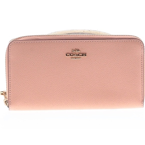 Coach Handbags - Coach Leather Wallet NWT